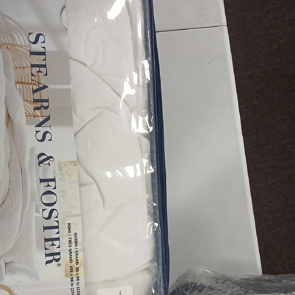 White Comforter